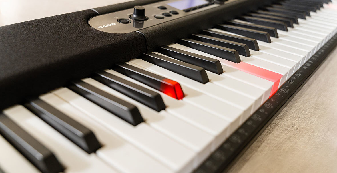 Синтезатор Casio LK-S450